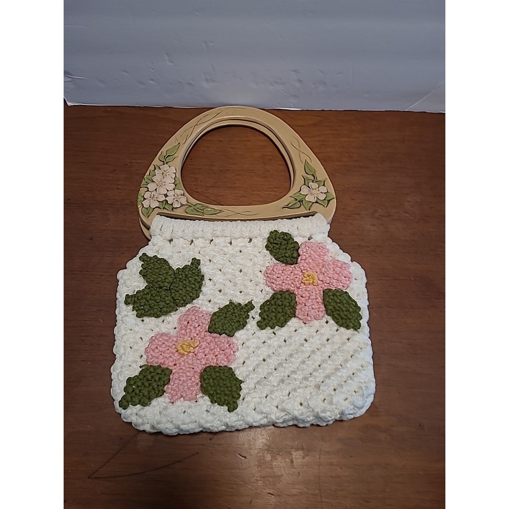 Vintage 60s‎ 70s Macrame Applique Floral Crochet Wood Grain Handle Hand Bag